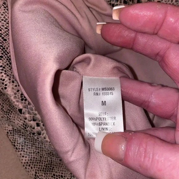 M.N.I LOS ANGELES LINED FAUX SUEDE SNAKESKIN MINI SKIRT BLUSH AND BLACK SIZE M - Picture 6 of 12